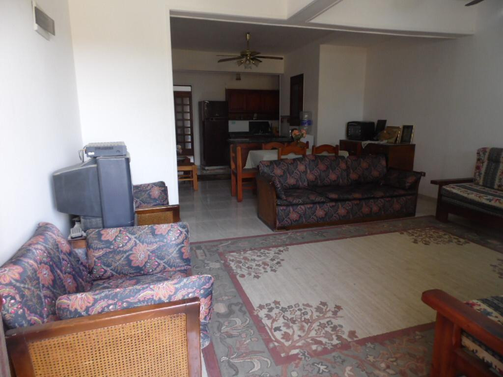 Renzo -   Property 106