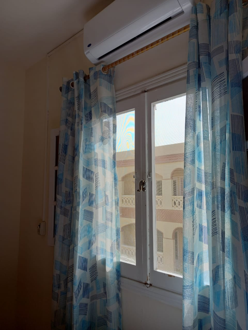 Renzo -   Property 140