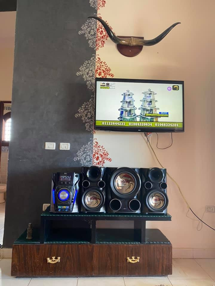 Renzo -   Property 144