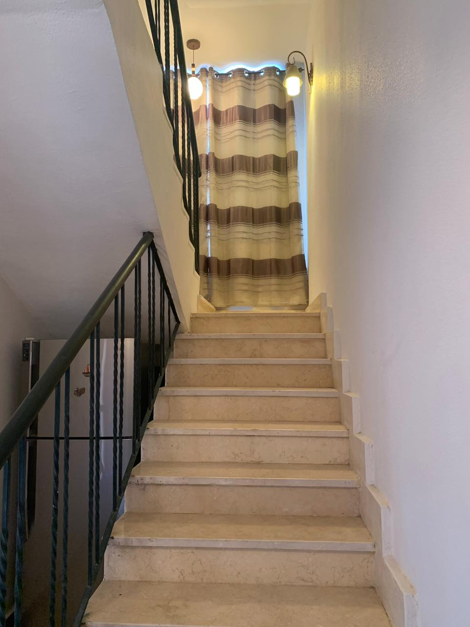 Renzo -   Property 157