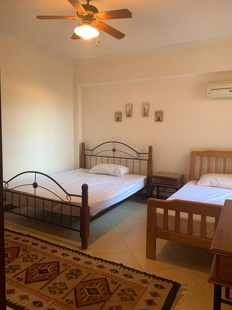 Renzo -   Property 157