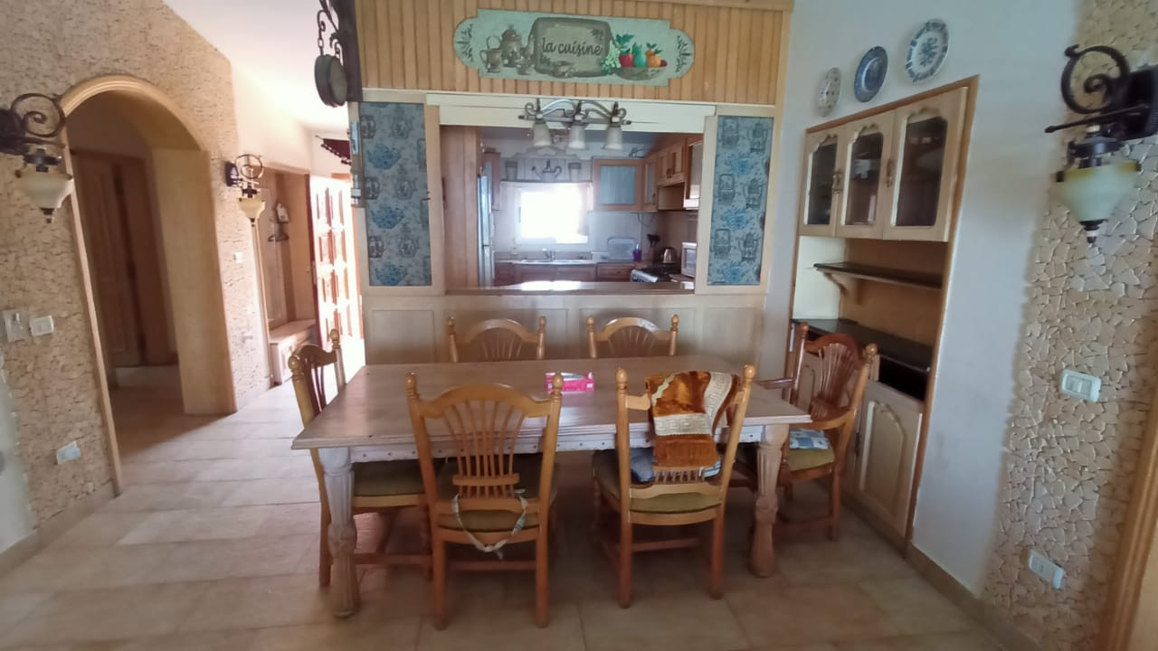 Renzo -   Property 158