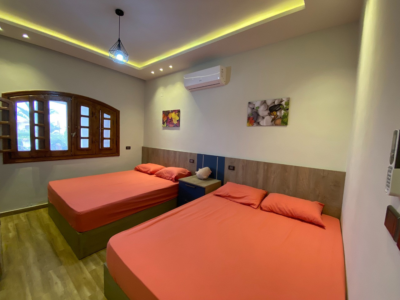 Renzo -   Property 212