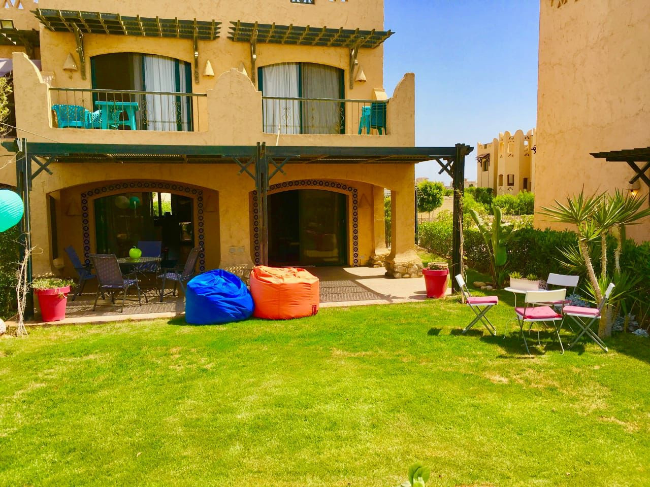 Renzo -   Property 270