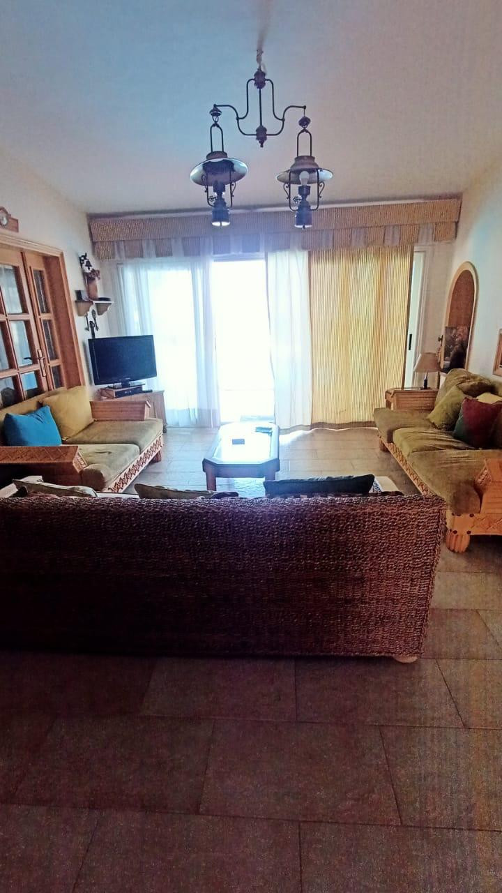 Renzo -   Property 276