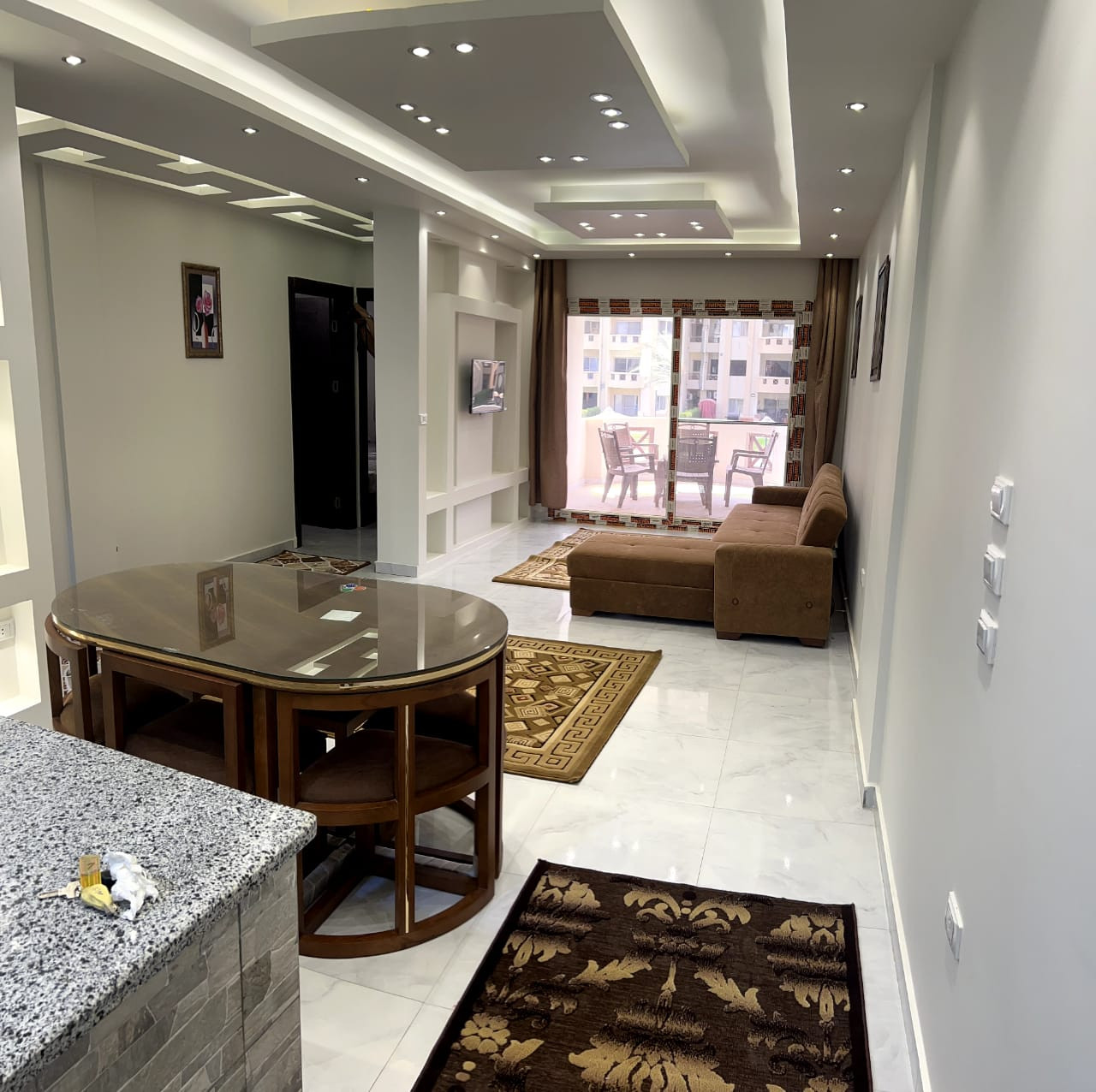 Renzo -   Property 295