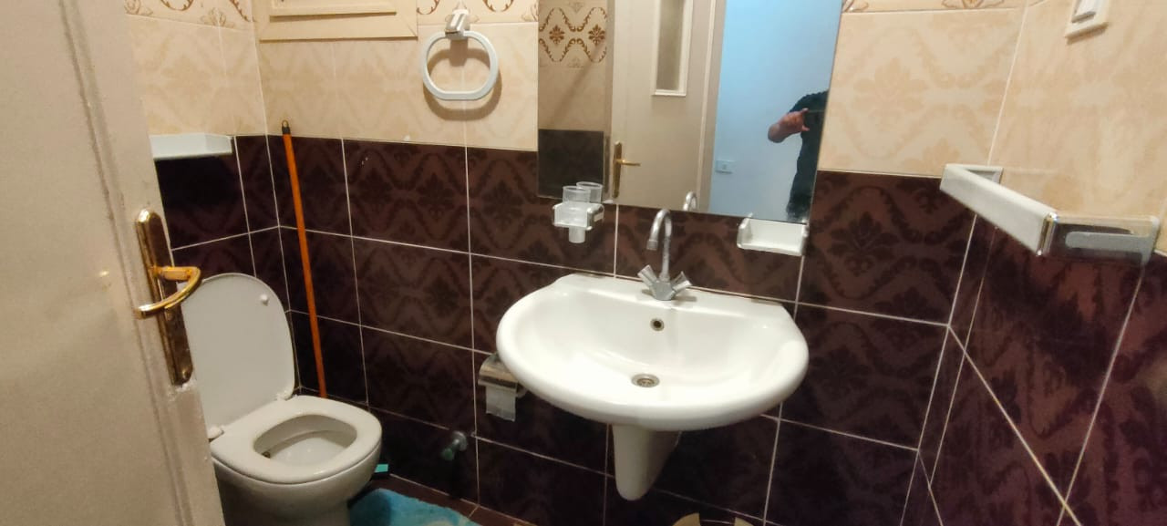 Renzo -   Property 301