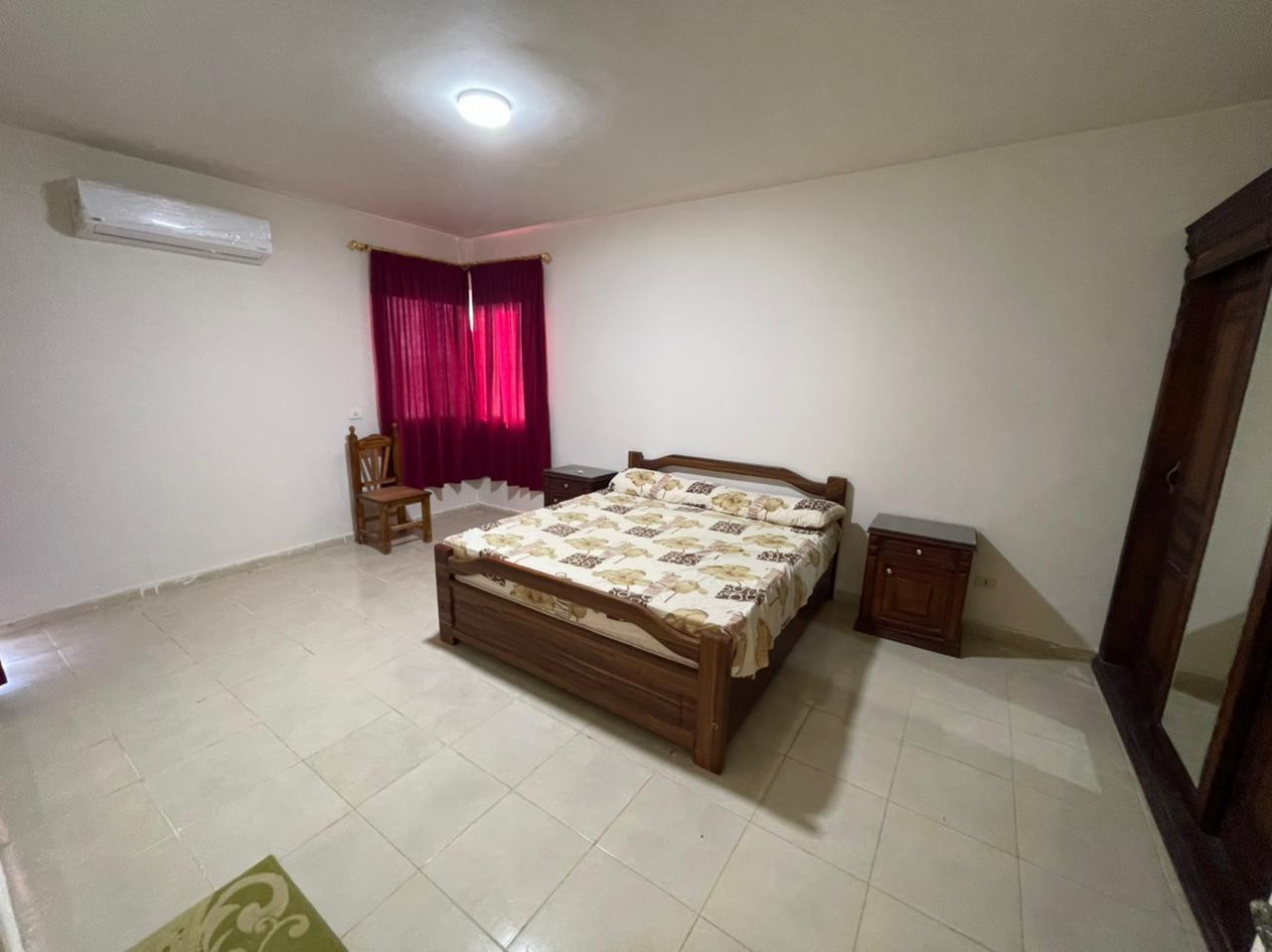 Renzo -   Property 302