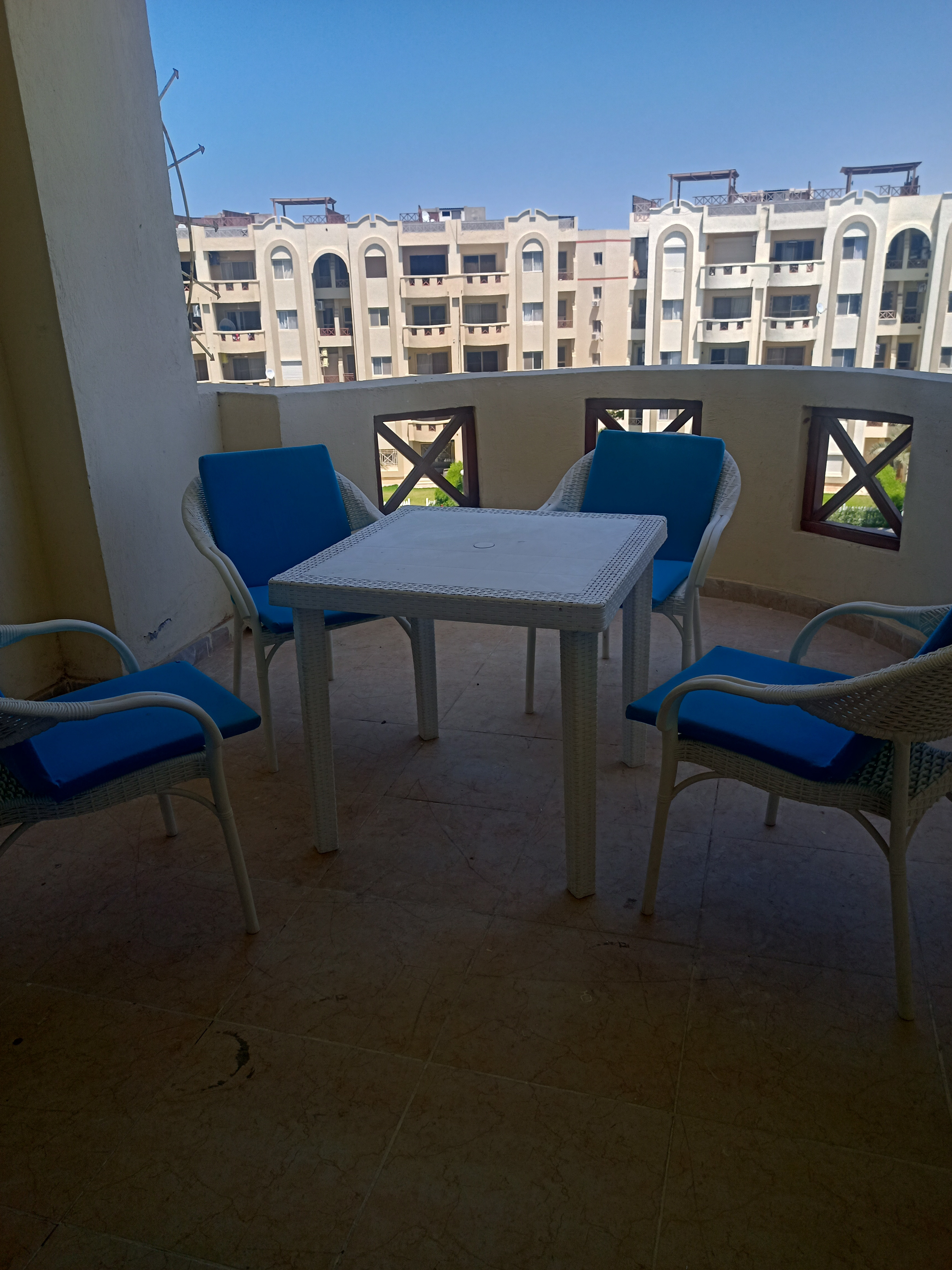 Renzo -   Property 310