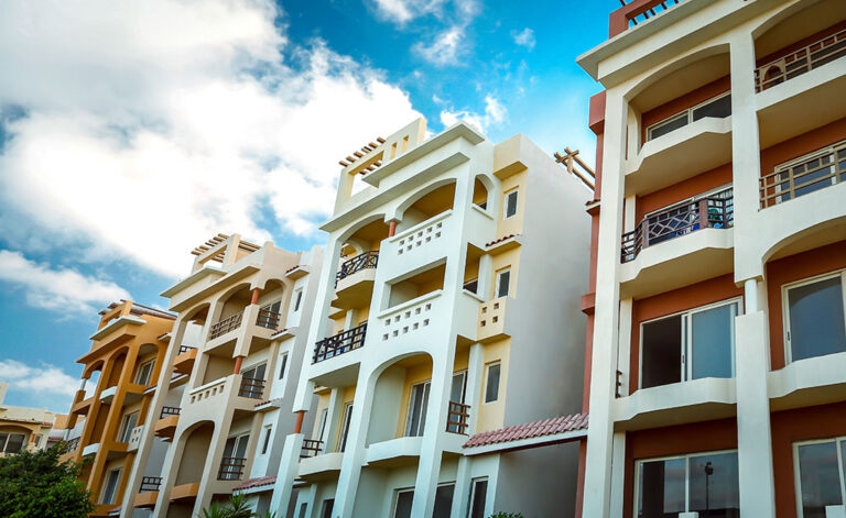 Two Bedroom - (in) Emirates heights - North Coast - 100 to 120 m²