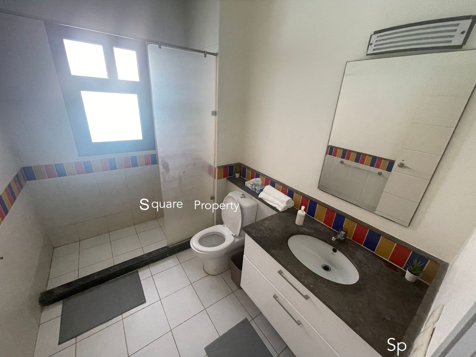 Renzo -   Property 343