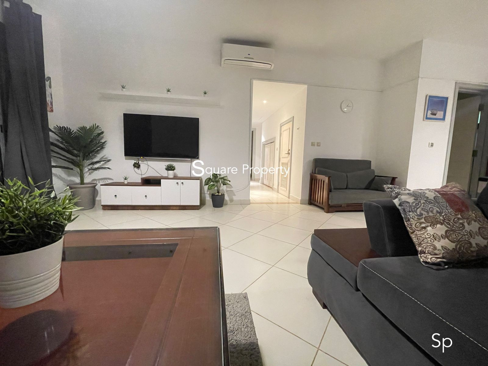 Renzo -   Property 343