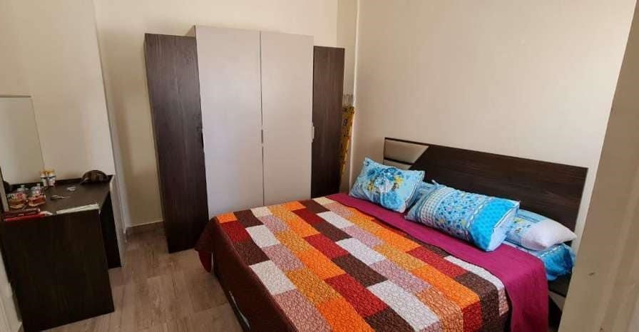 Renzo -   Property 347