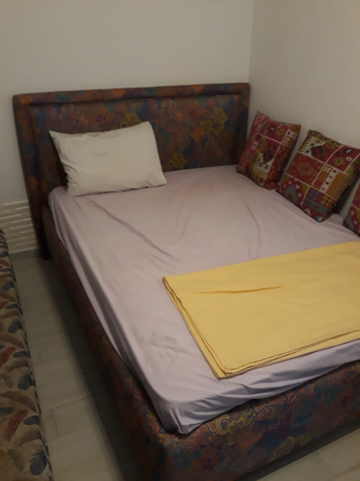 Renzo -   Property 353