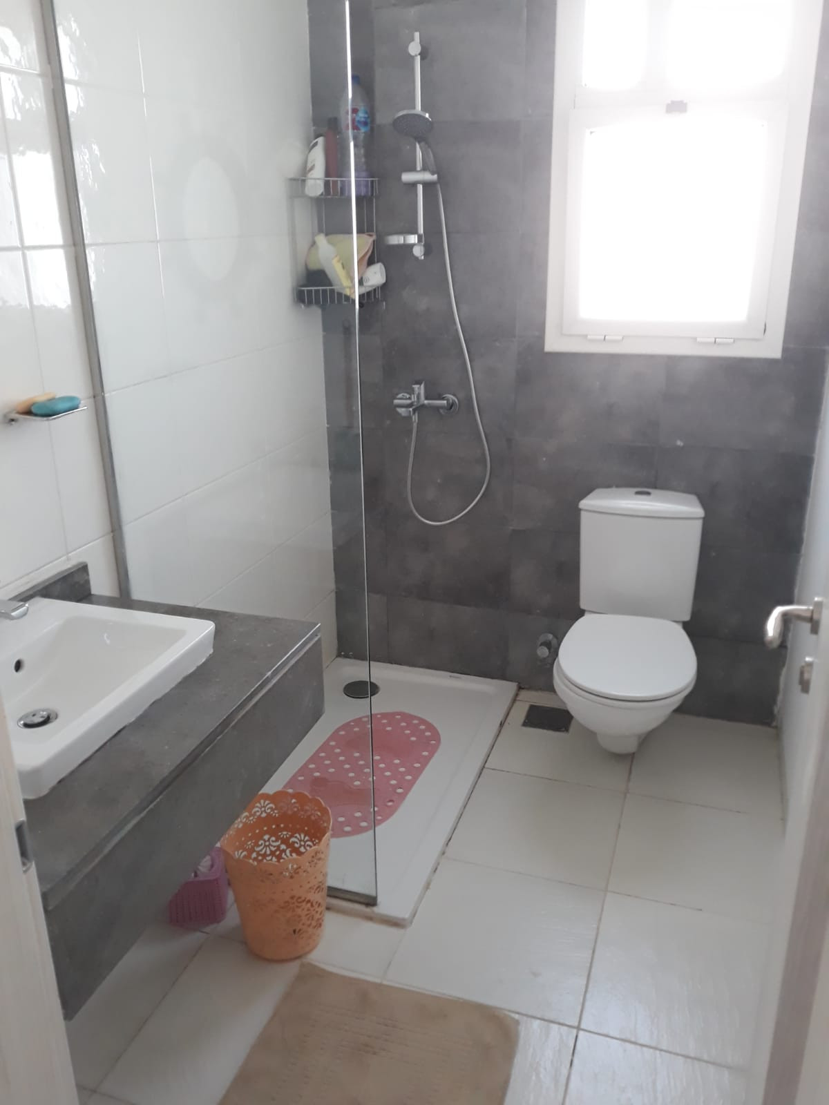 Renzo -   Property 353