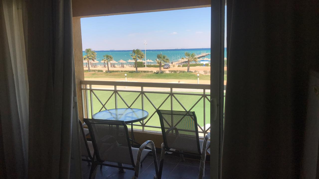 Renzo -   Property 409