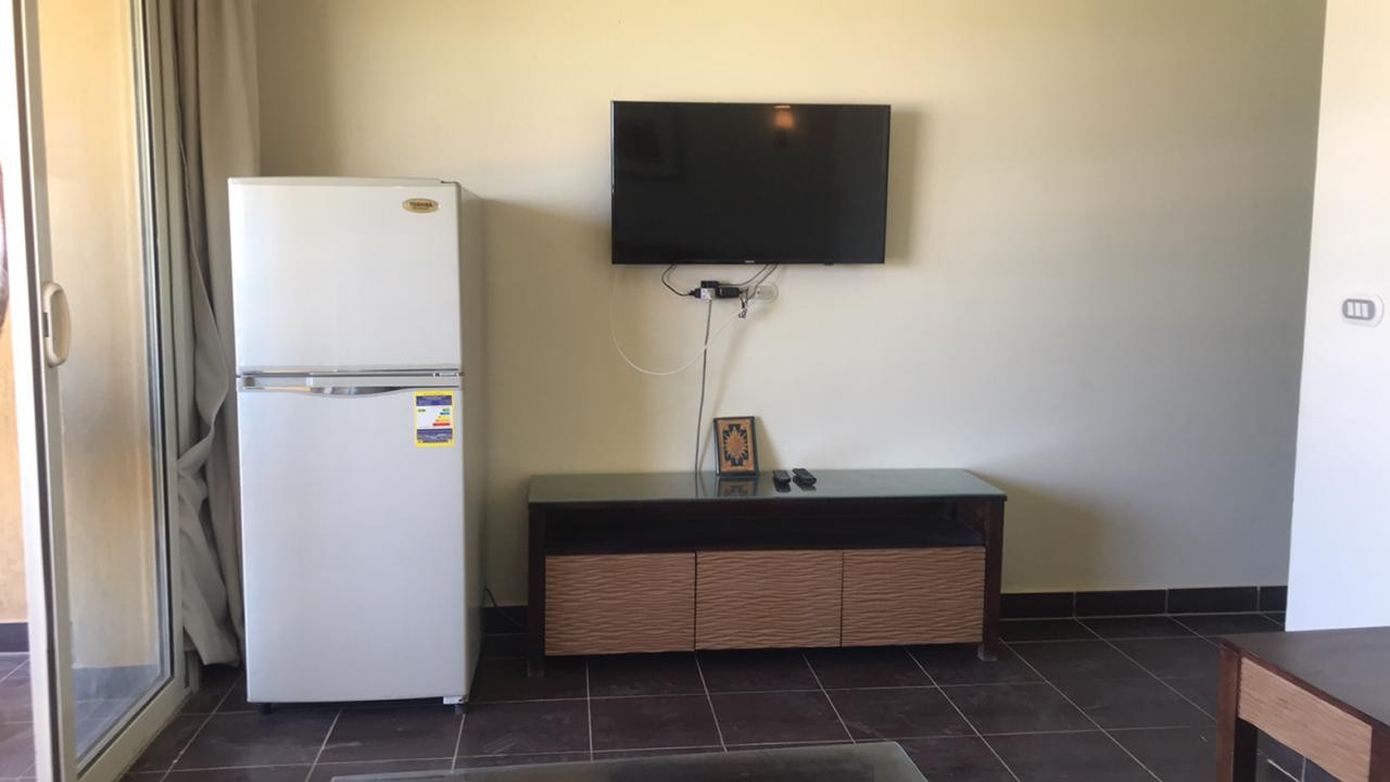 Renzo -   Property 409