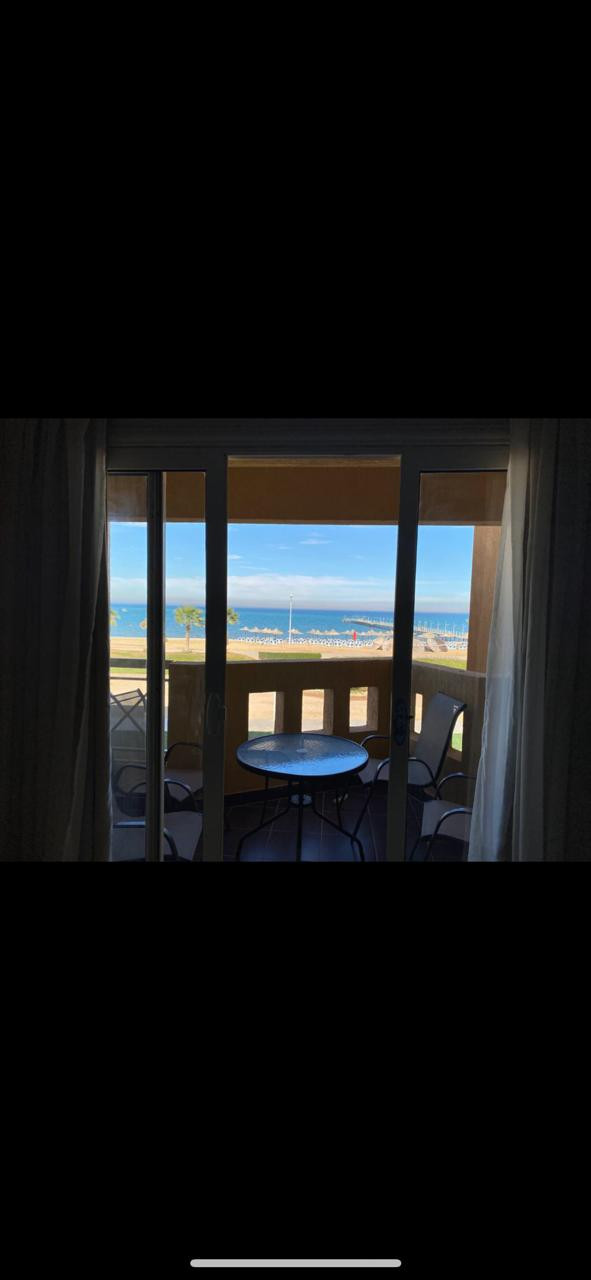 Renzo -   Property 442