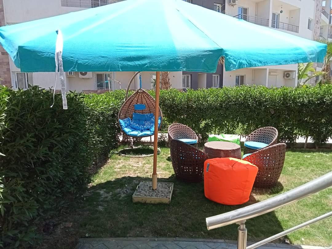 Renzo -   Property 500