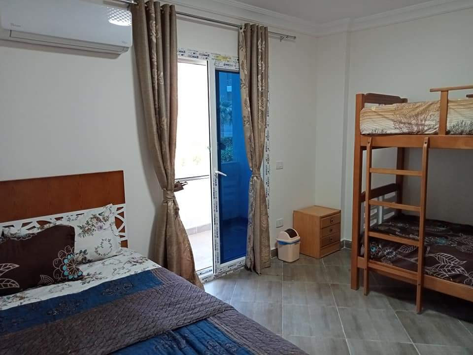 Renzo -   Property 500