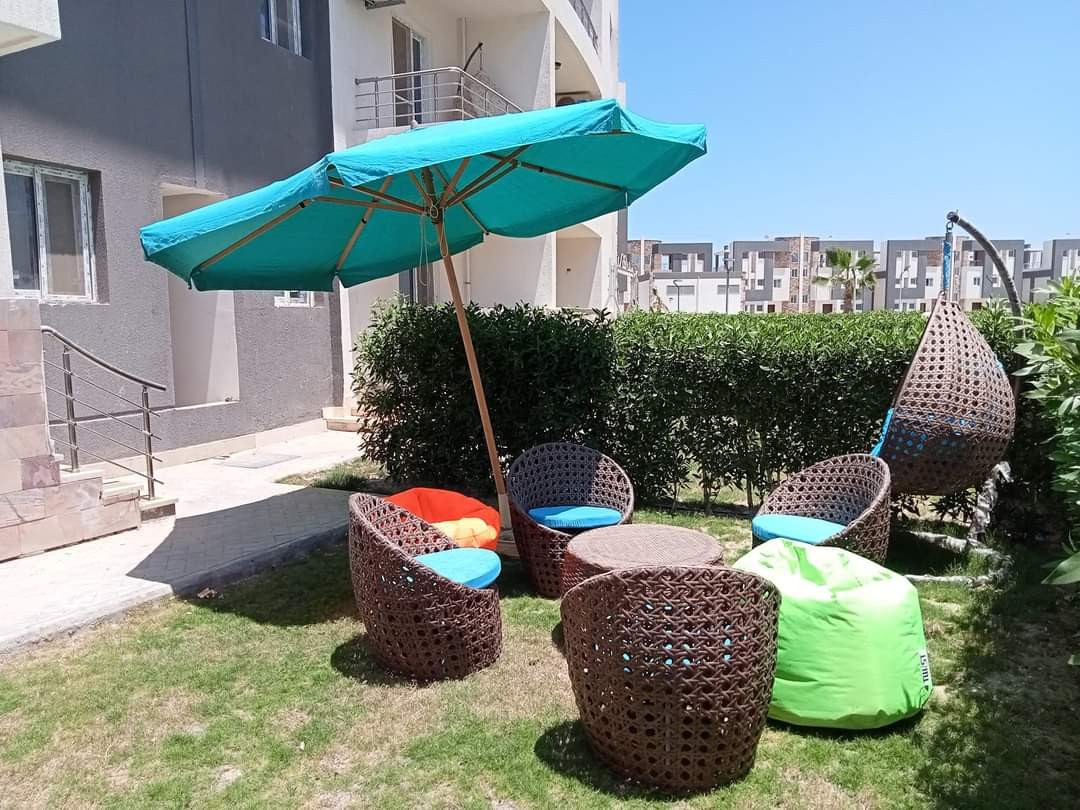 Renzo -   Property 500