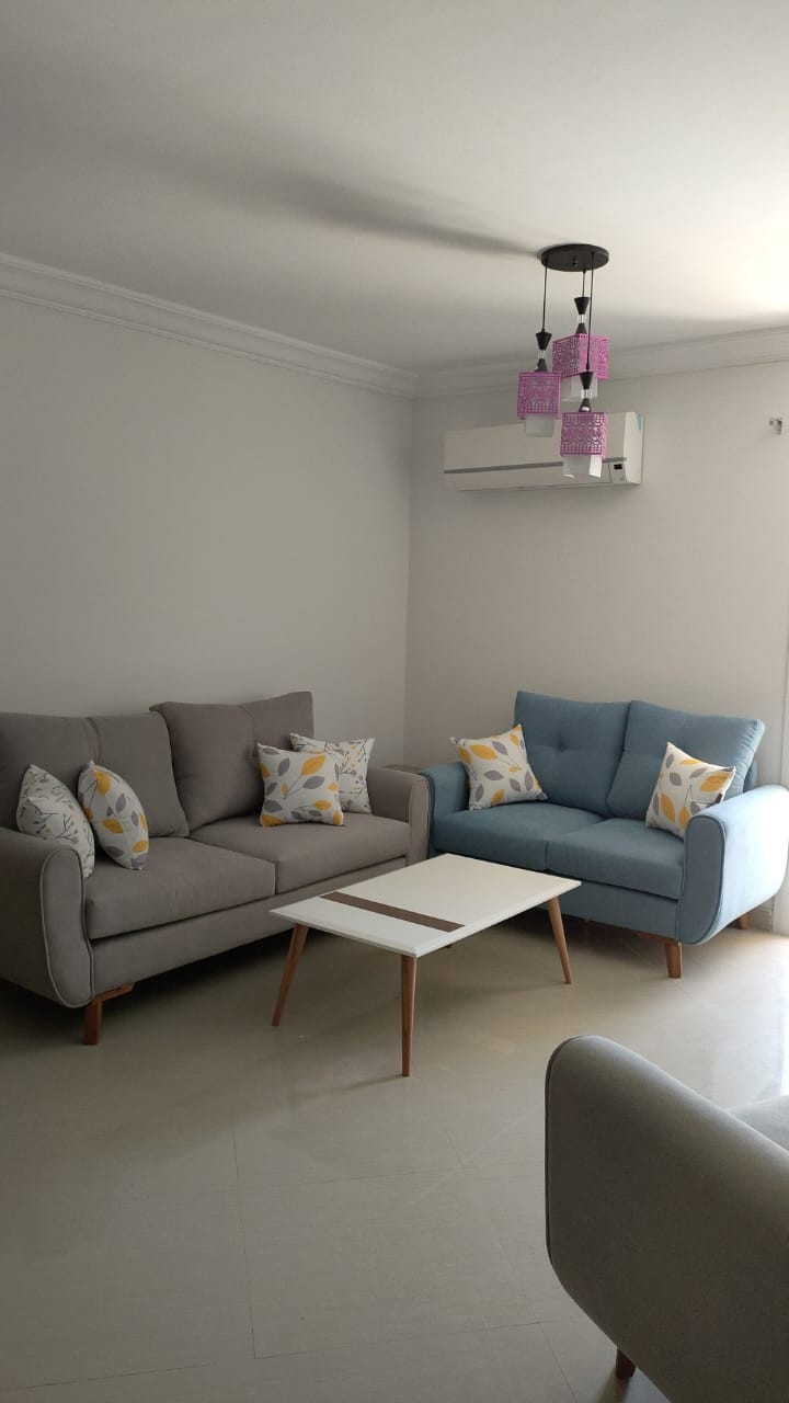 Renzo -   Property 502