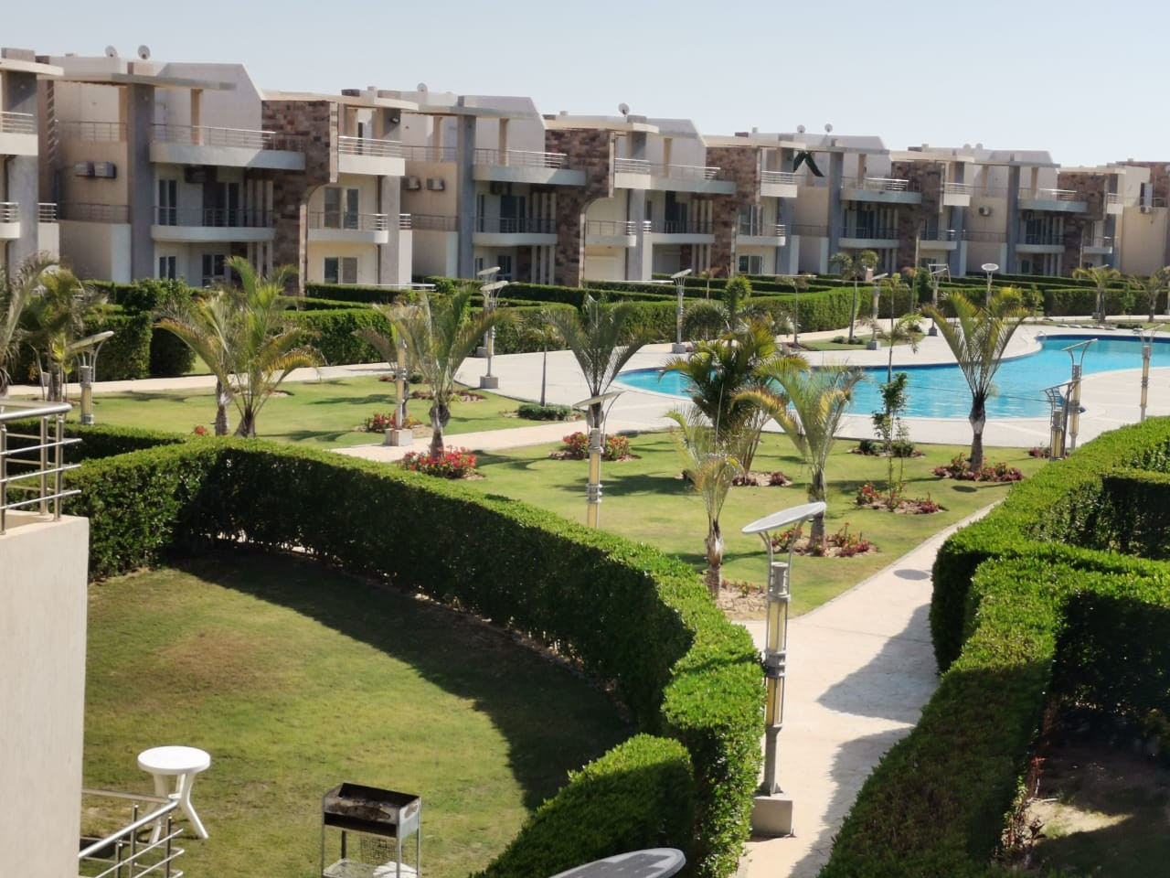 Renzo -   Property 504