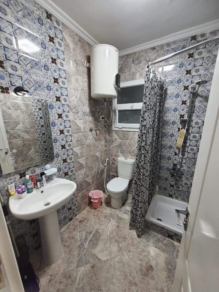 Renzo -   Property 512