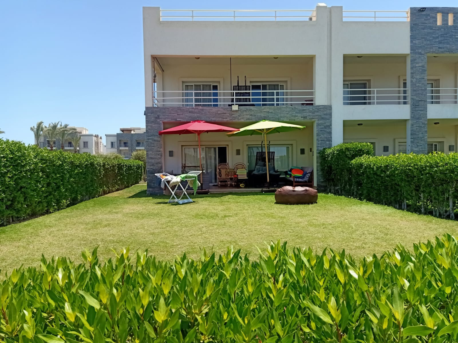 Renzo -   Property 520