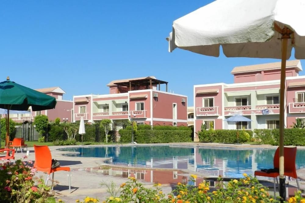 Renzo -   Property 546