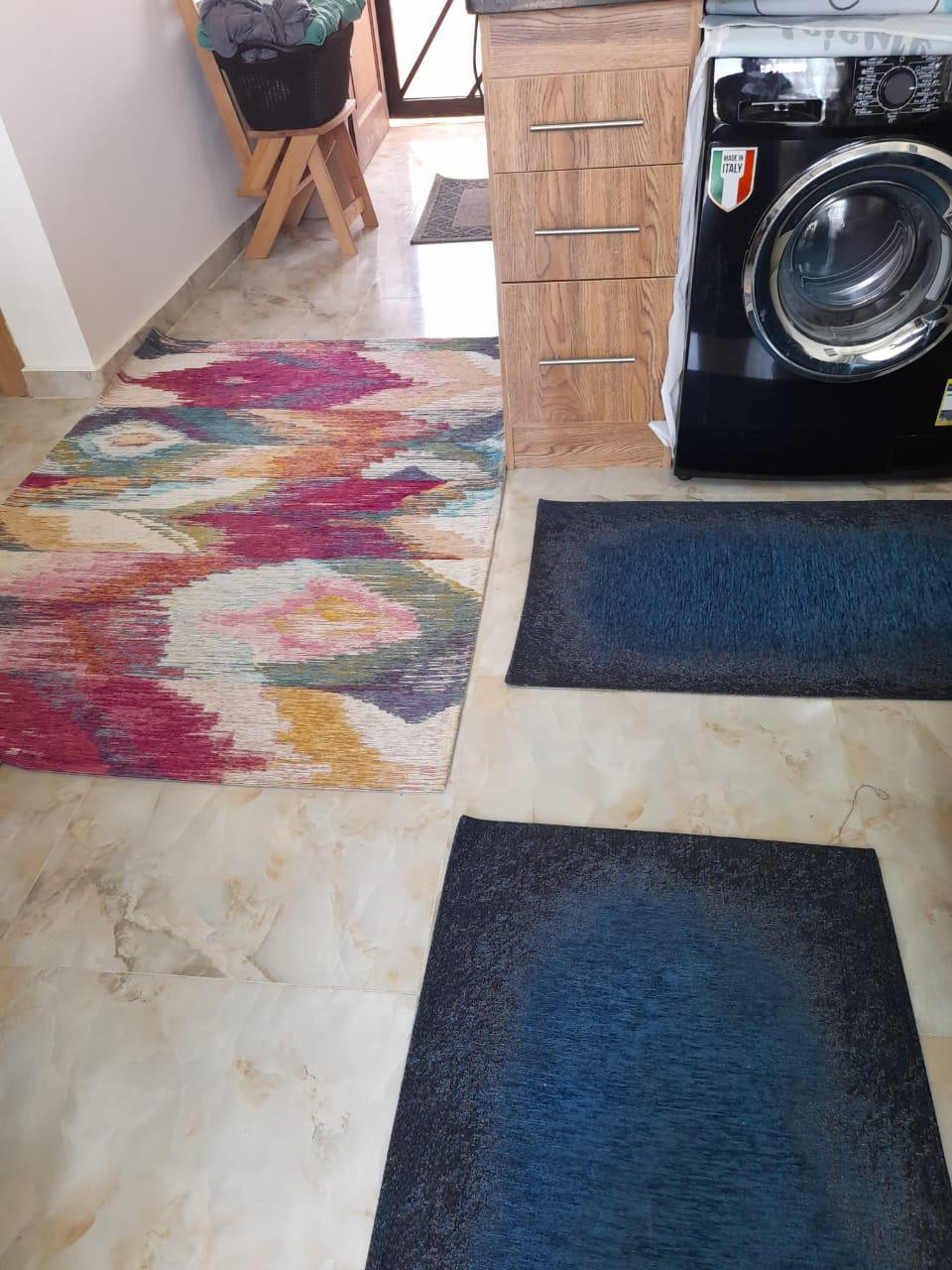 Renzo -   Property 557