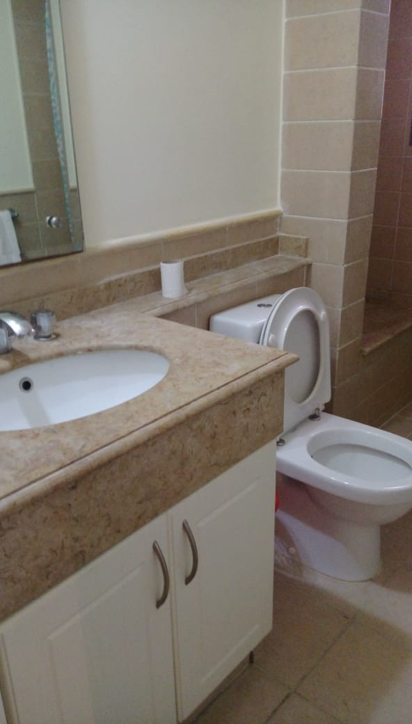 Renzo -   Property 560