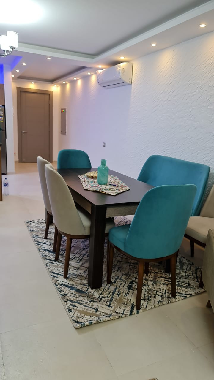 Renzo -   Property 563