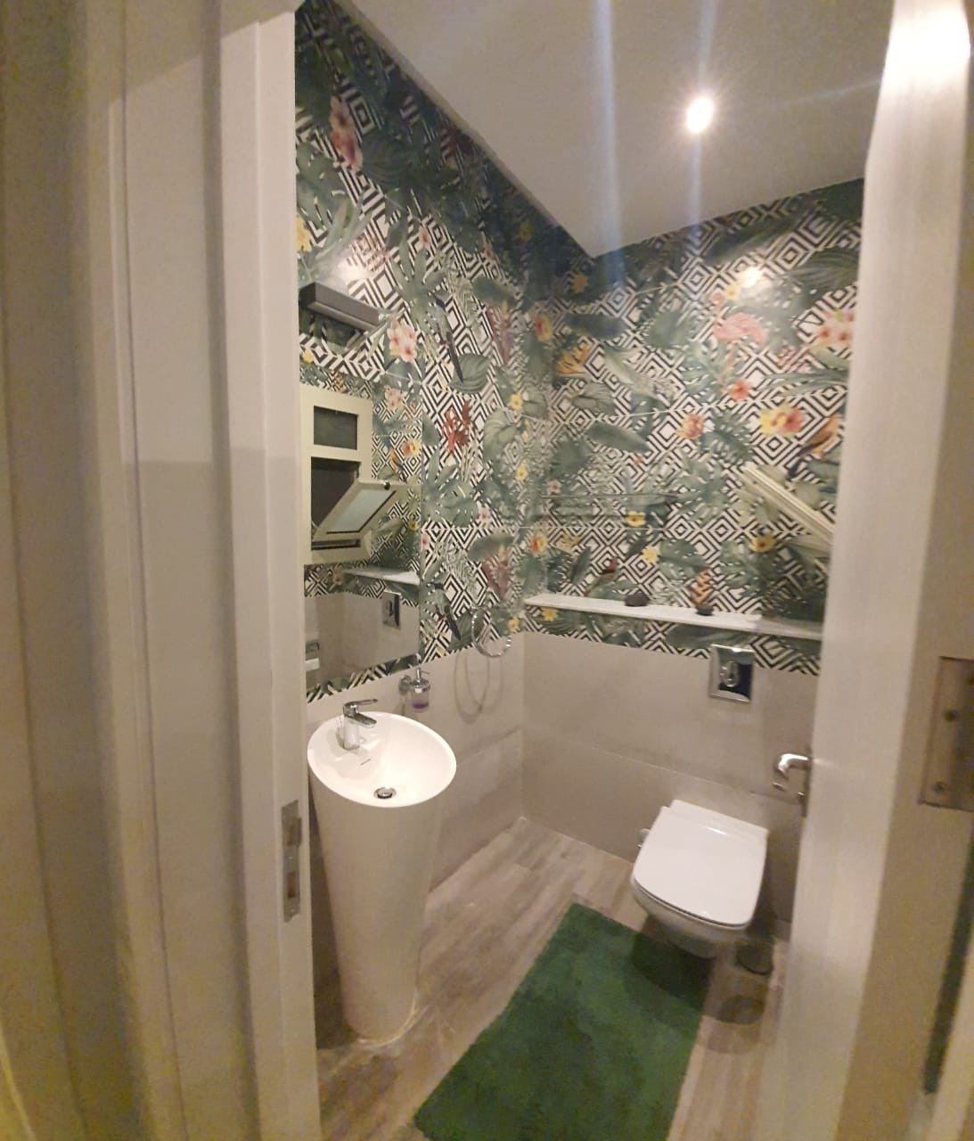 Renzo -   Property 581