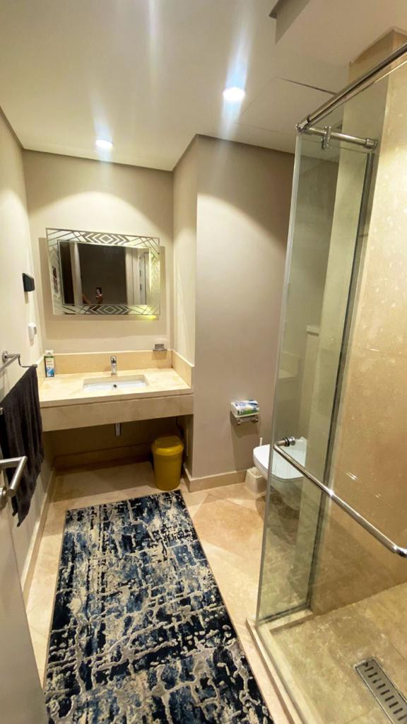 Renzo -   Property 591