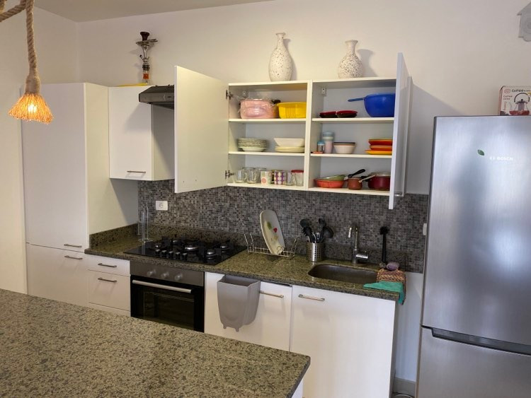 Renzo -   Property 601