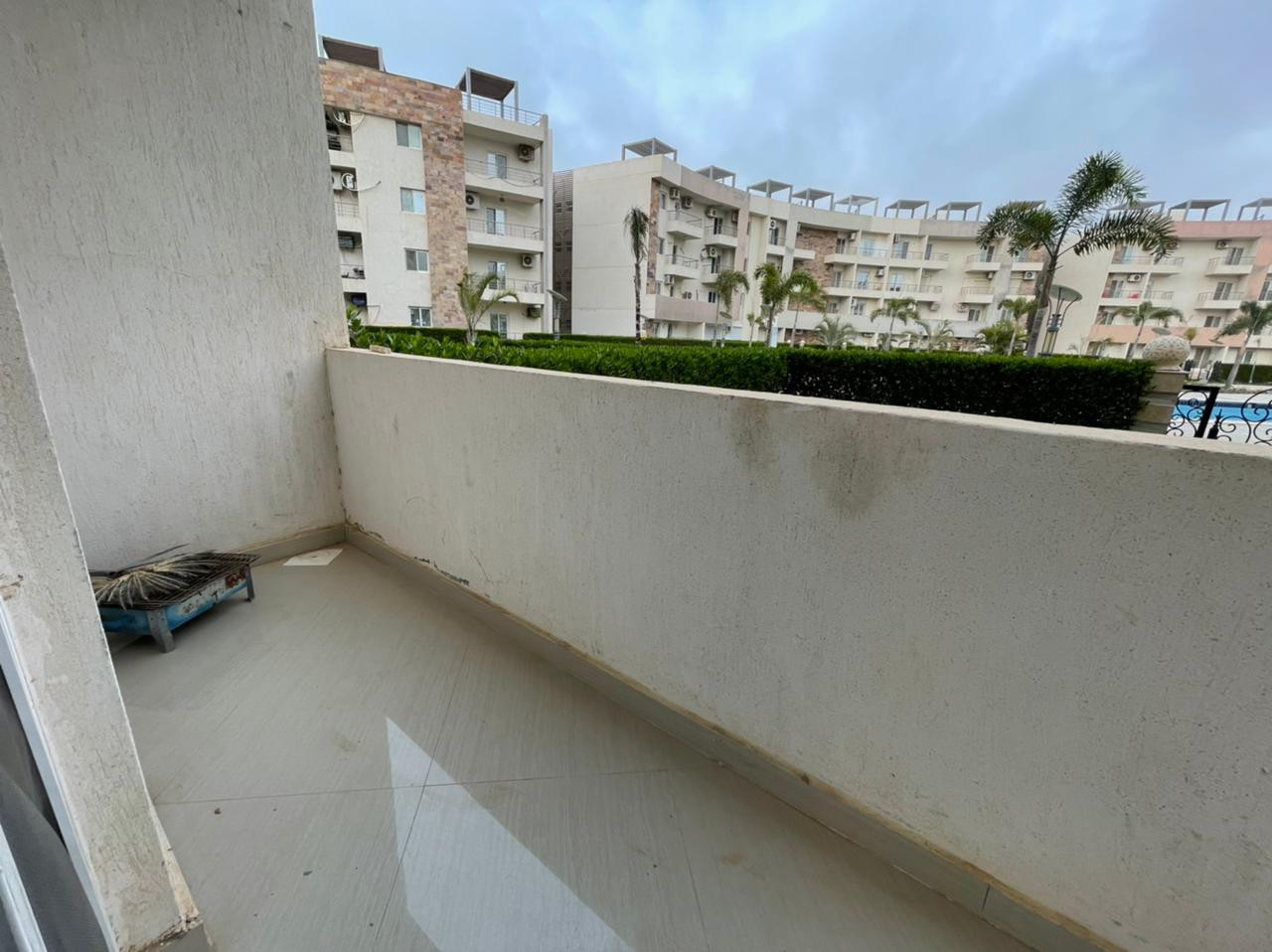 Renzo -   Property 610