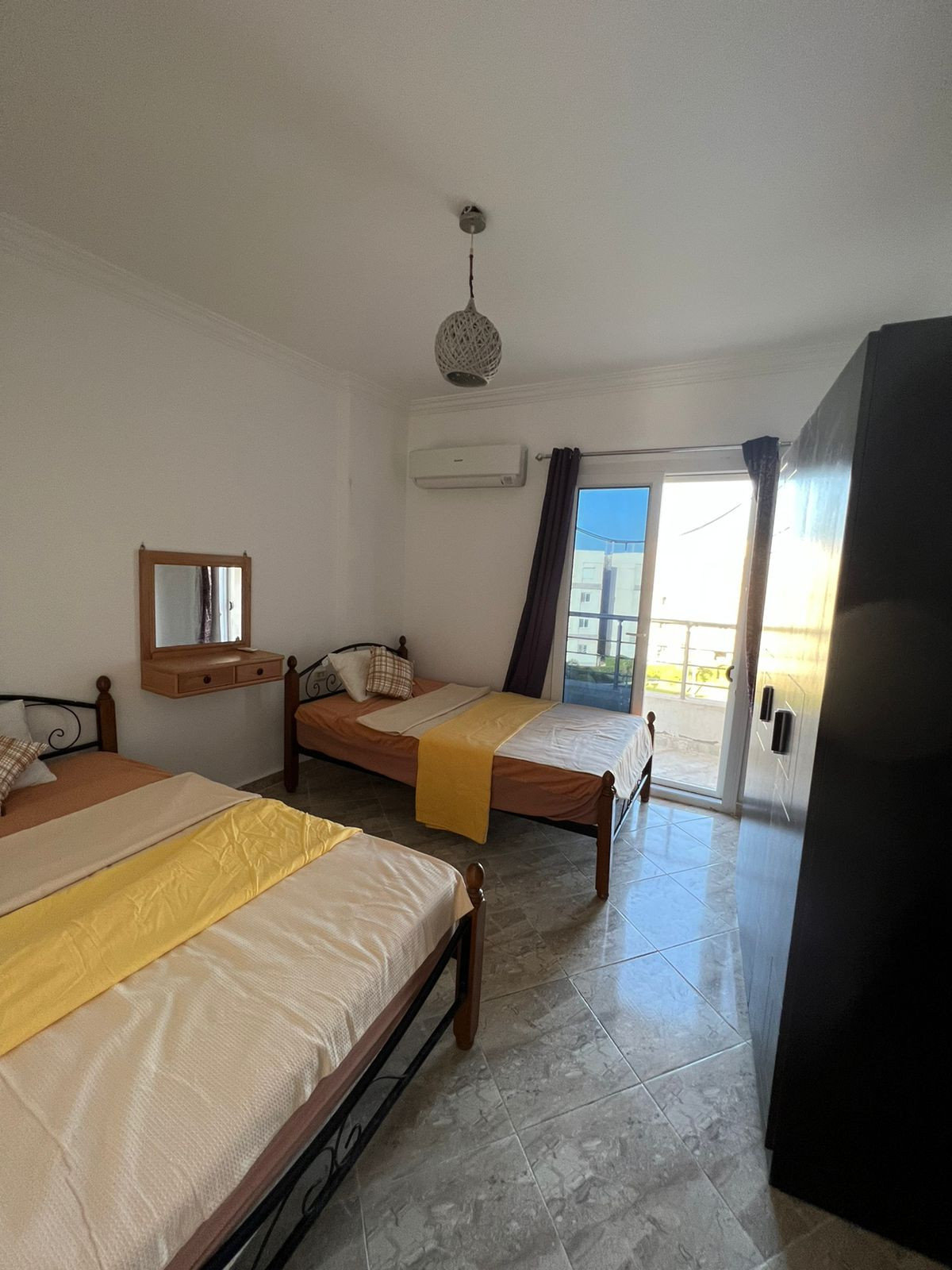 Renzo -   Property 613