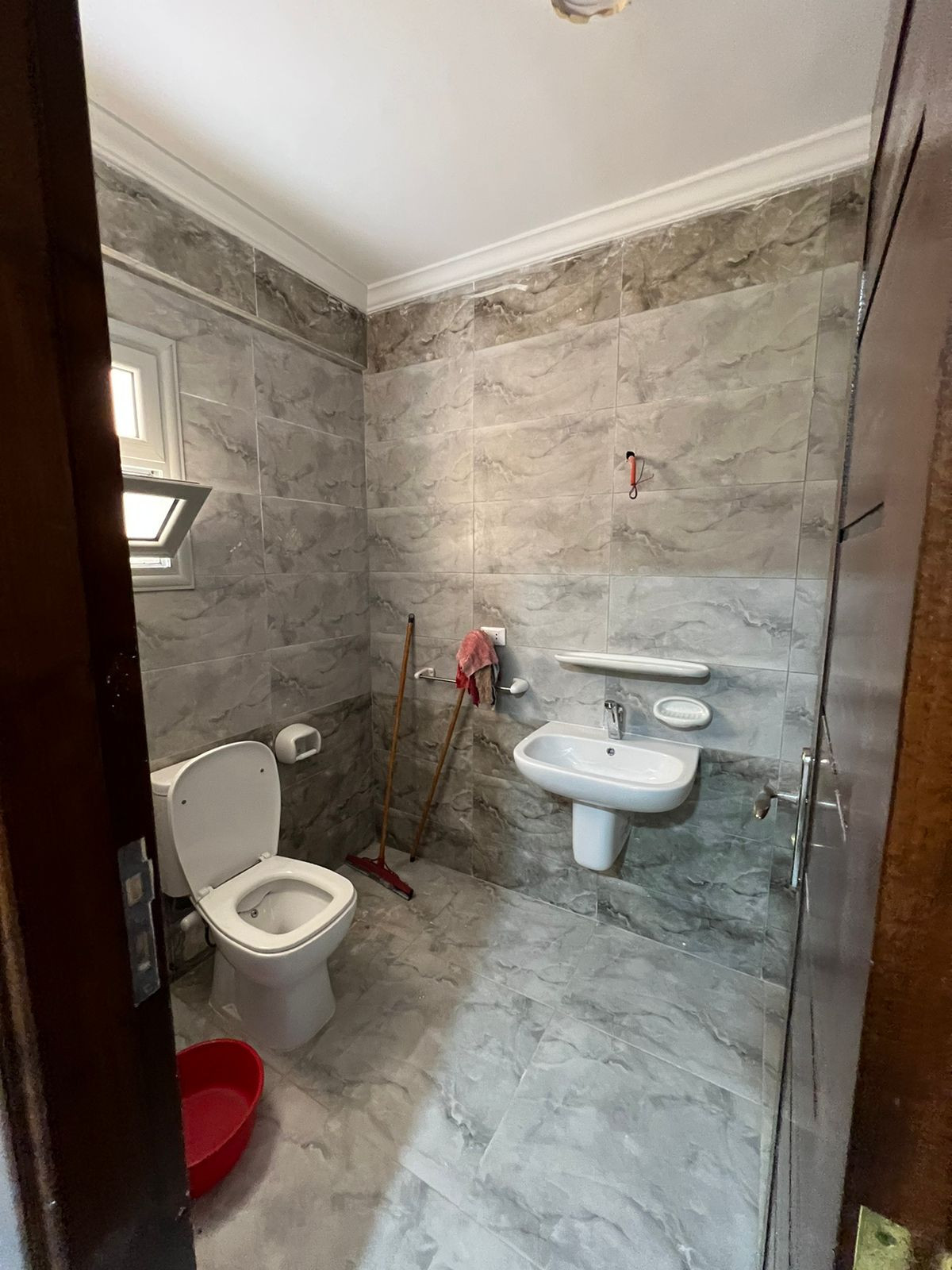 Renzo -   Property 619