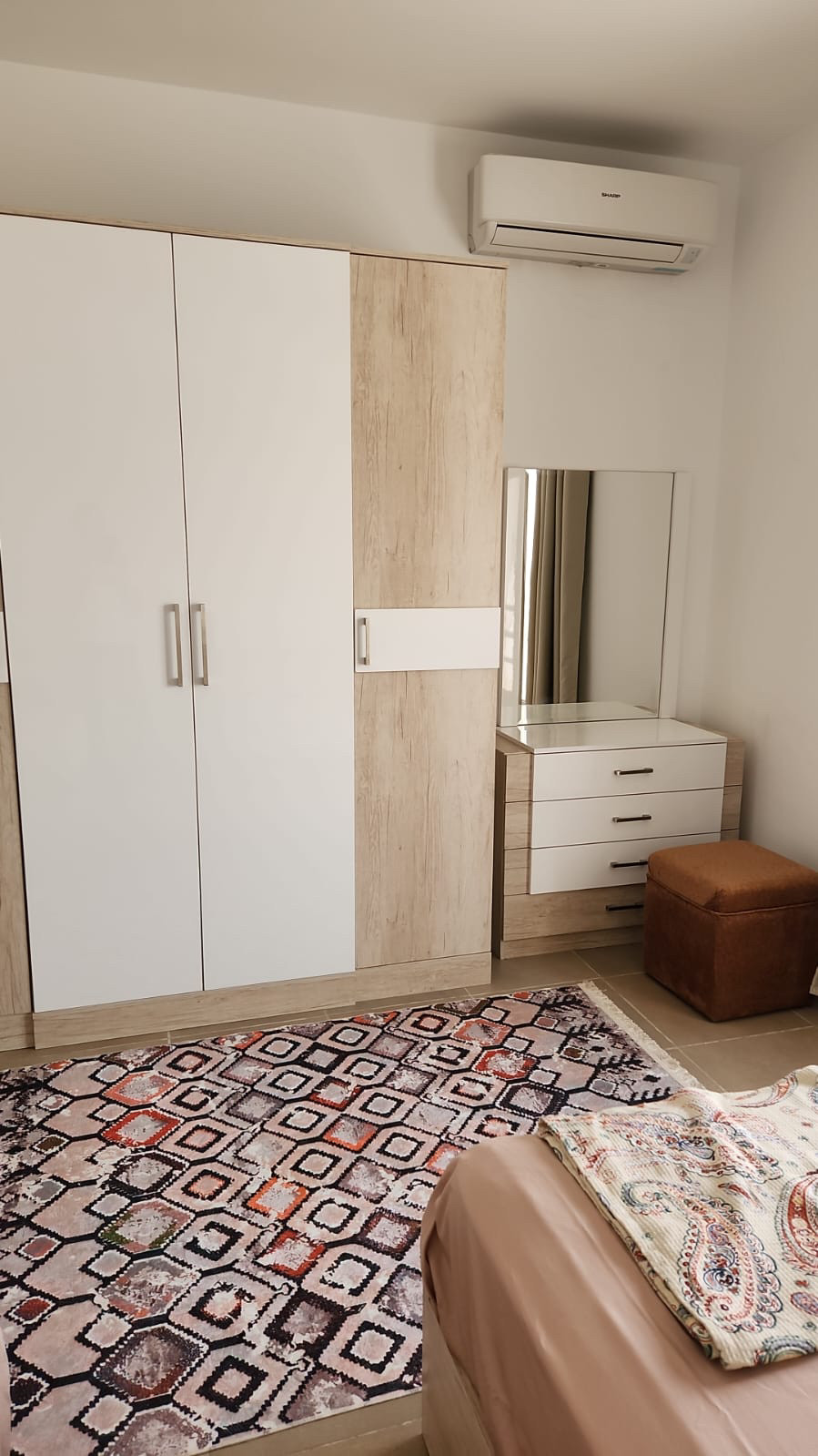 Renzo -   Property 572