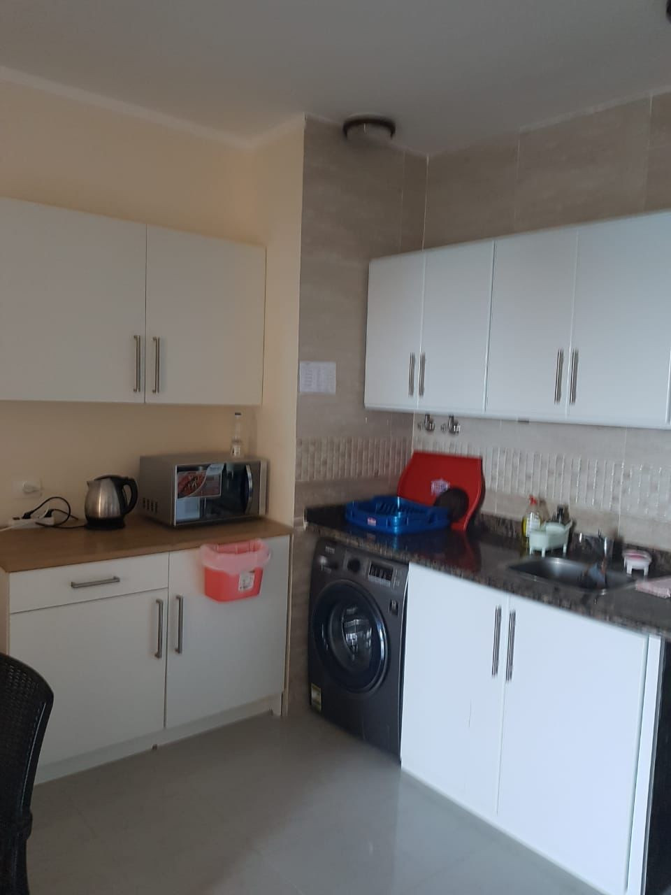 Renzo -   Property 707