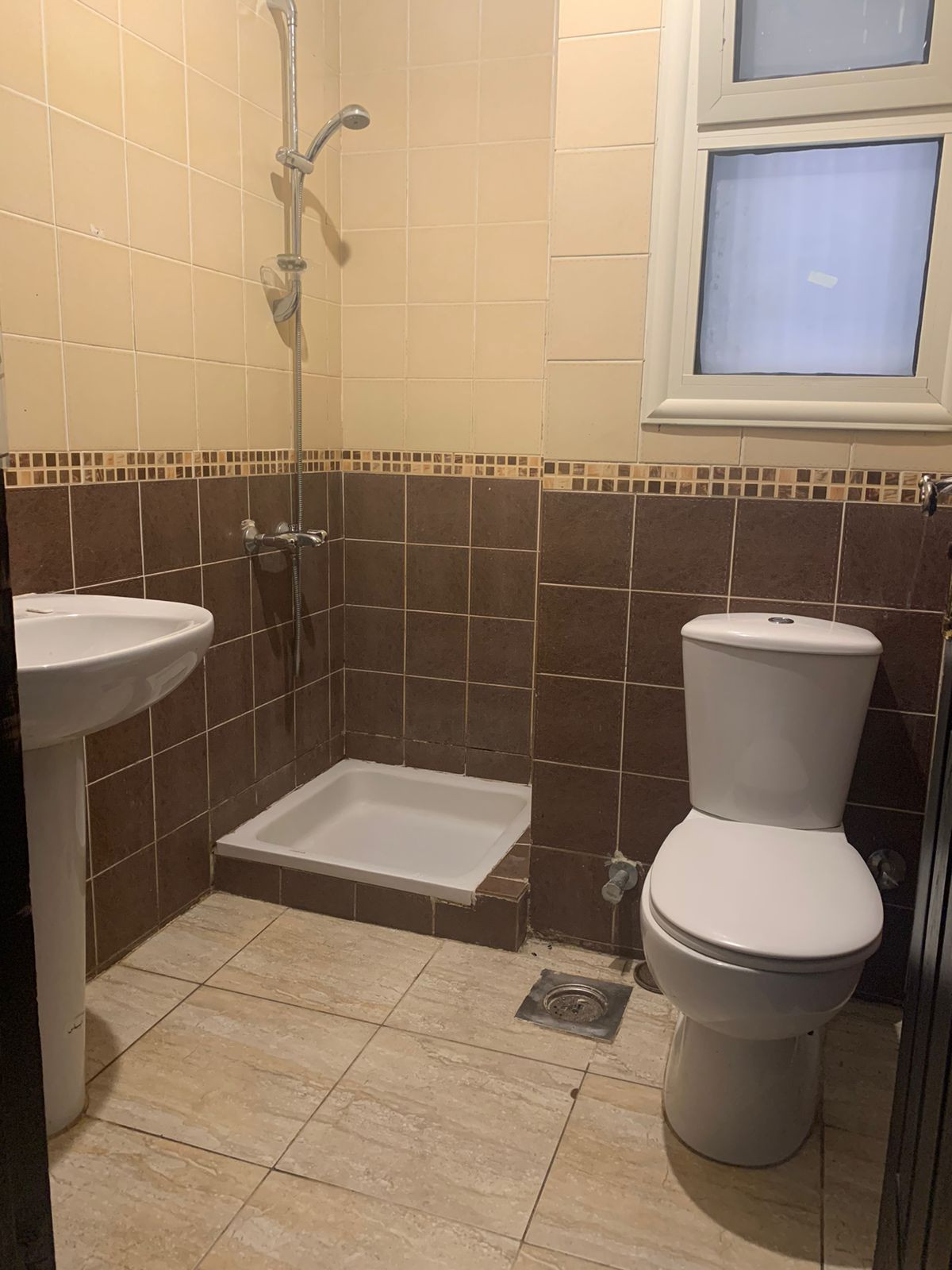 Renzo -   Property 708