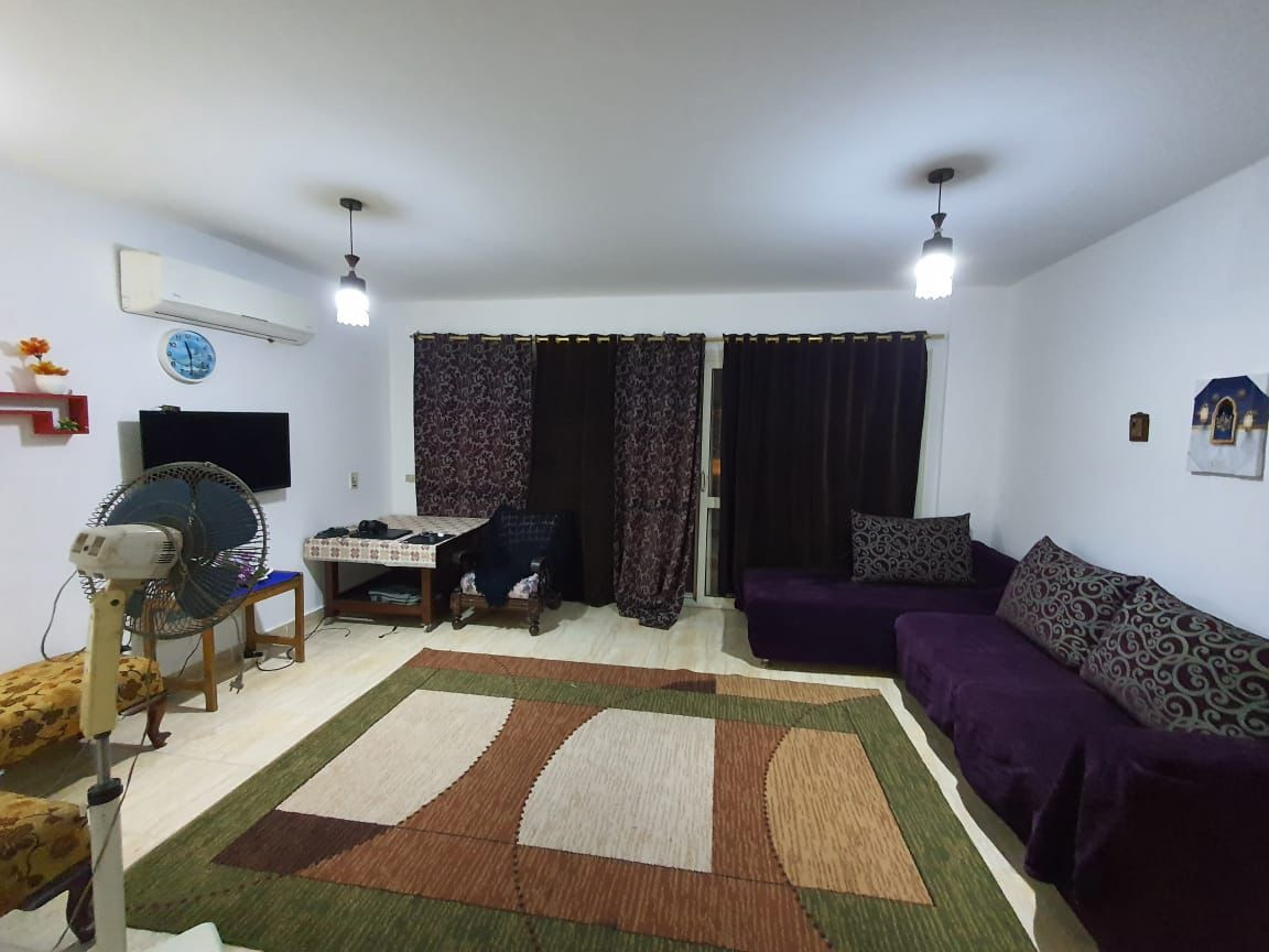 Renzo -   Property 708