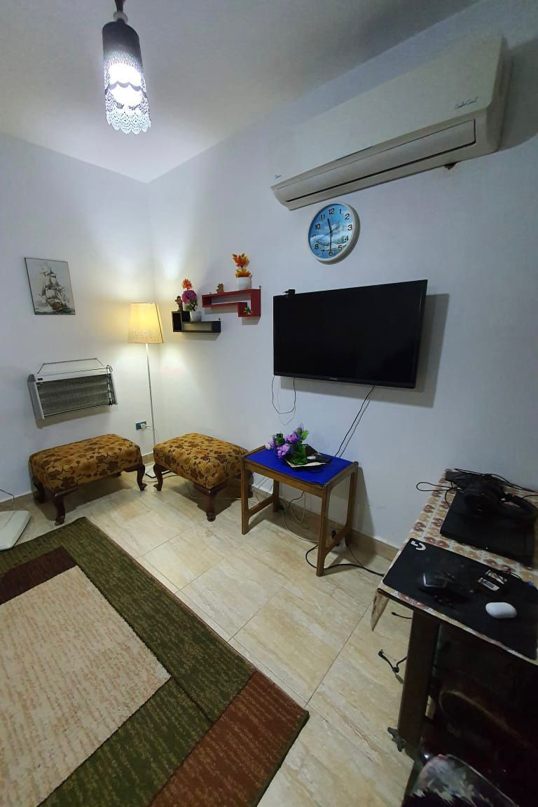 Renzo -   Property 708