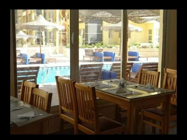 Renzo -   شاليه فندقي ارضي  علي البسين والاكوا مباشره في قريه ريتالى