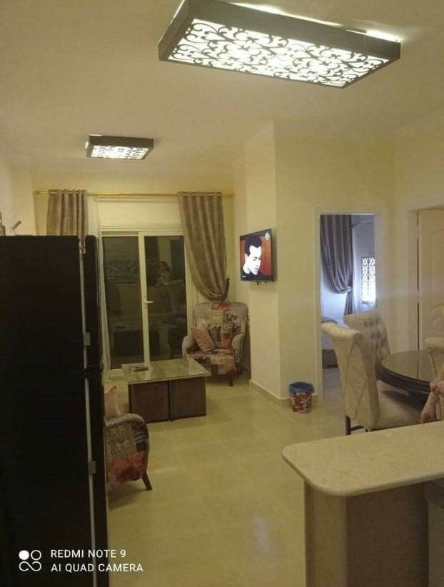 Renzo -   شاليه فندقي ارضي  علي البسين والاكوا مباشره في قريه ريتالى