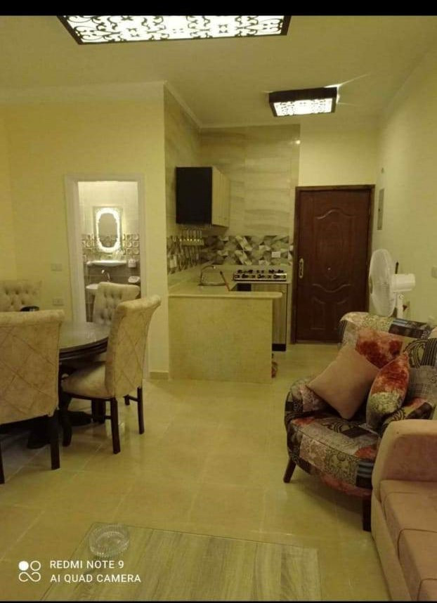 Renzo -   شاليه فندقي ارضي  علي البسين والاكوا مباشره في قريه ريتالى