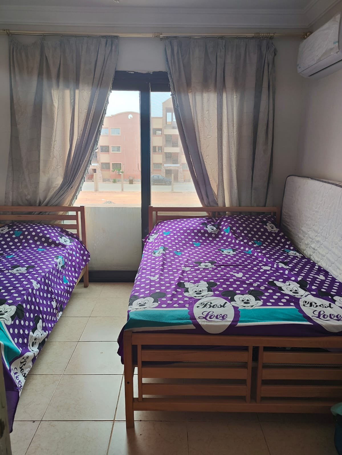 Renzo -   Property 721