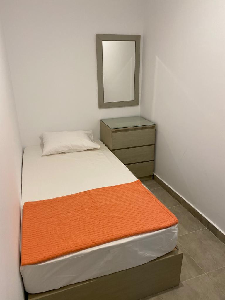 Renzo -   Property 733