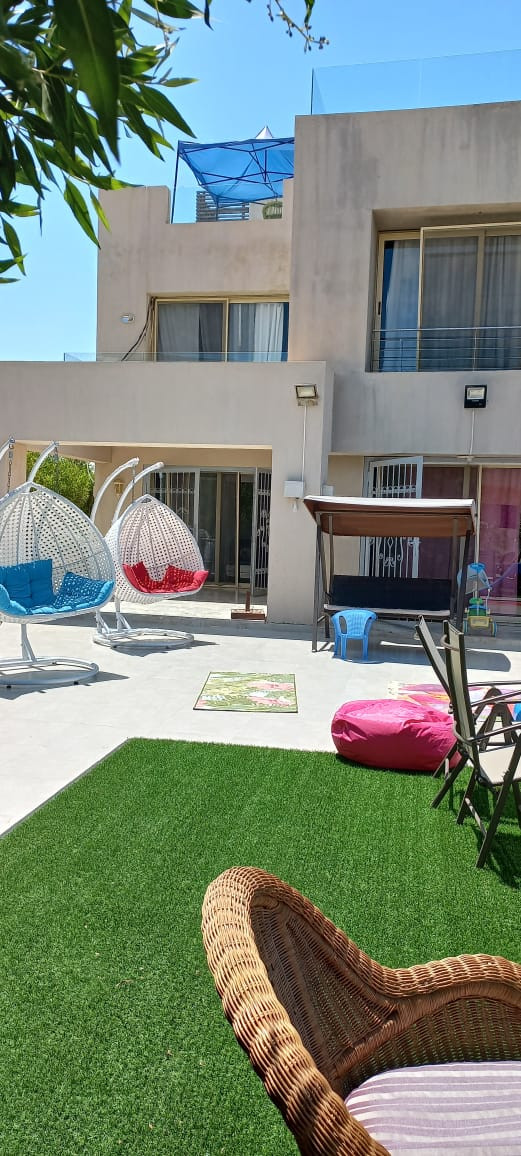 Renzo -   Property 740